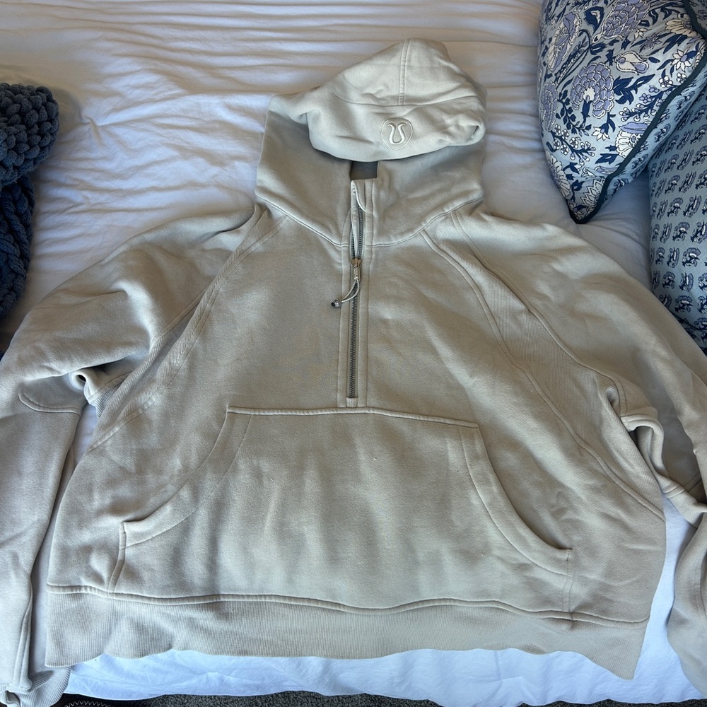 Lululemon Scuba